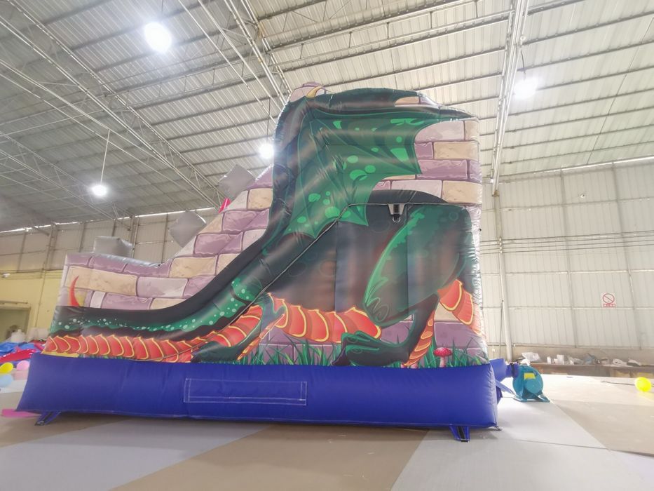 Insuflavel Castelo Dragao