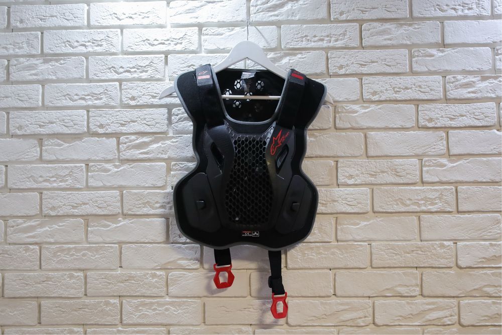 Alpinestar Ochraniacz Klatki Piersiowej Bionic Action
