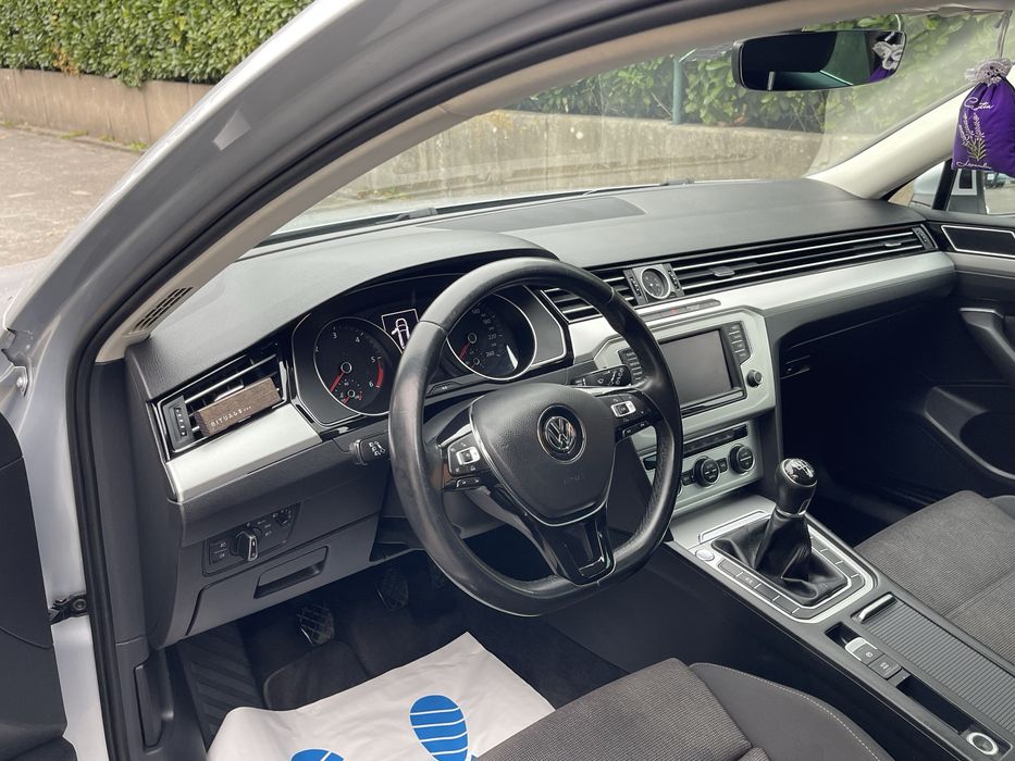 Volkswagen  Passat B8