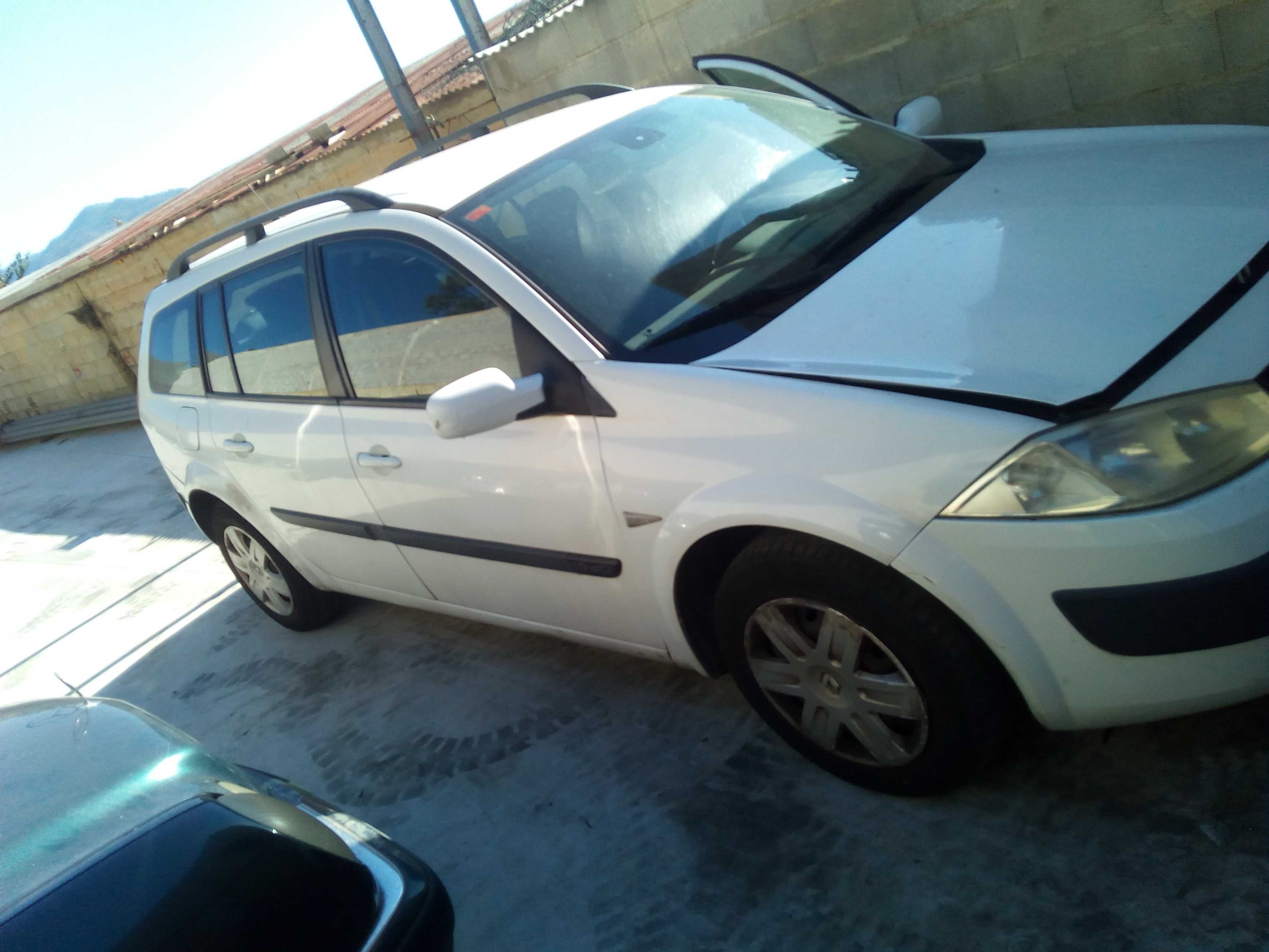 Vendo peças vários renault Megane 2001 a 2007