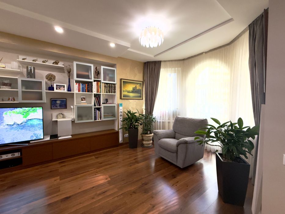 ЖК Златоустівський | Центр | Затишна 3к на 140м2 Без %