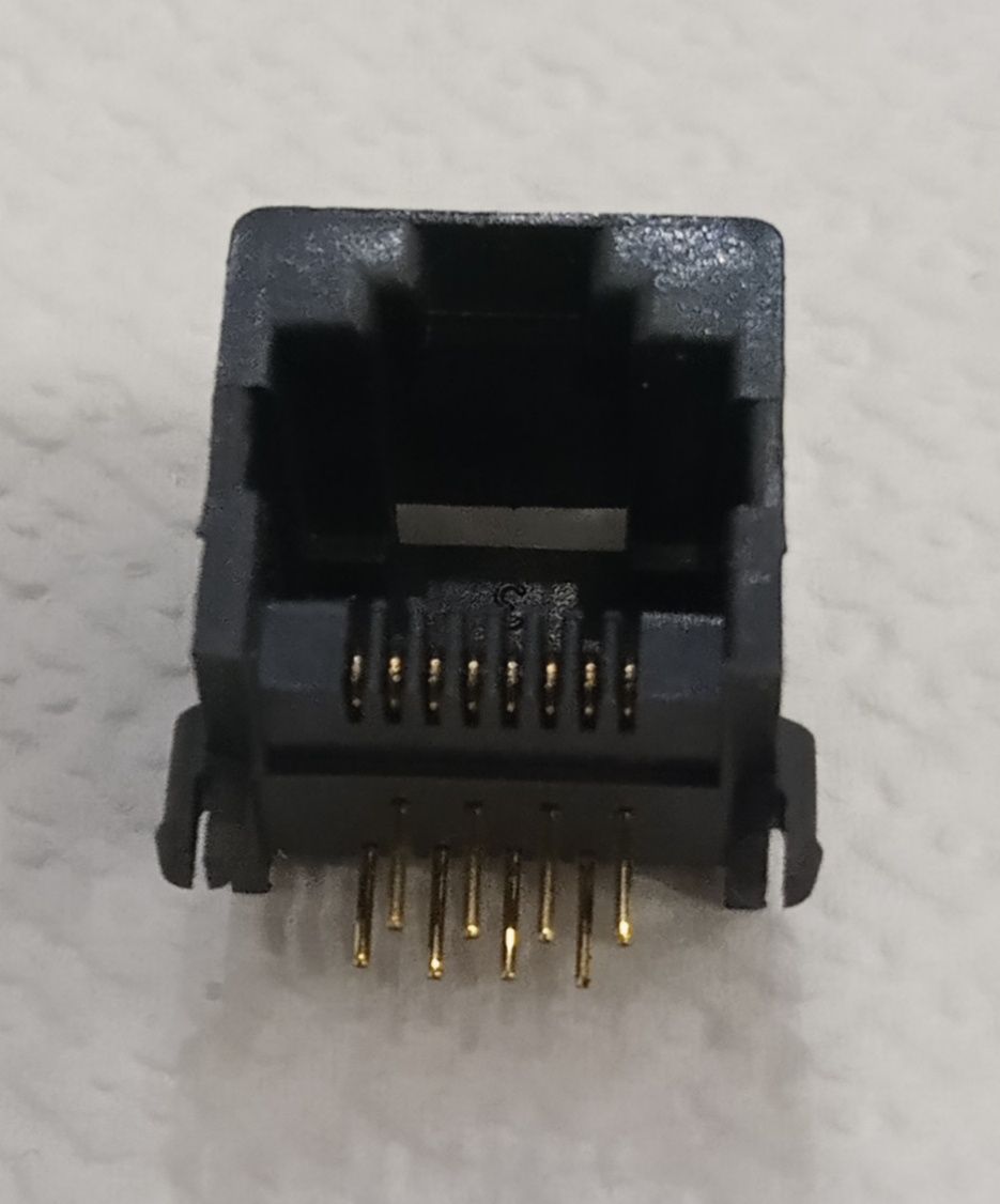 Гнездо (розетка) 8P8C под RJ-45