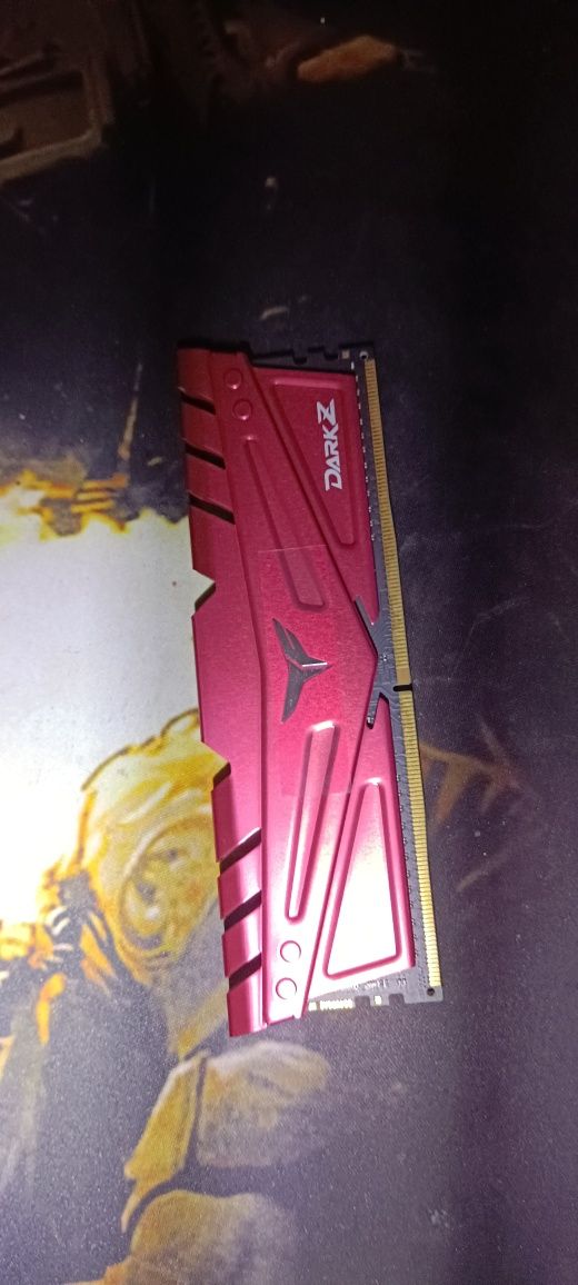 Оперативна пам'ять DDR4 8gb 3000 PATRIOT VIPER