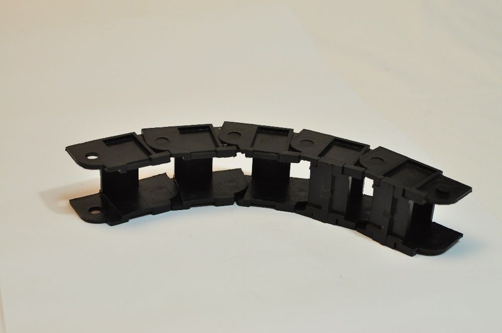 Кабельканал - кабелеукладчик, энергоцепь размерами 60х30, 40х35, 40х30