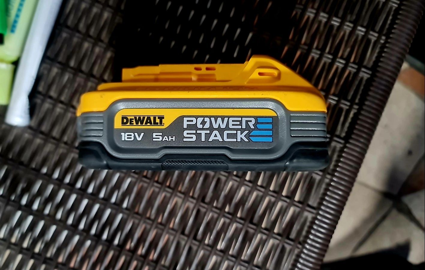 Акумулятор DeWalt PowerStack 5Ah 2023р.
