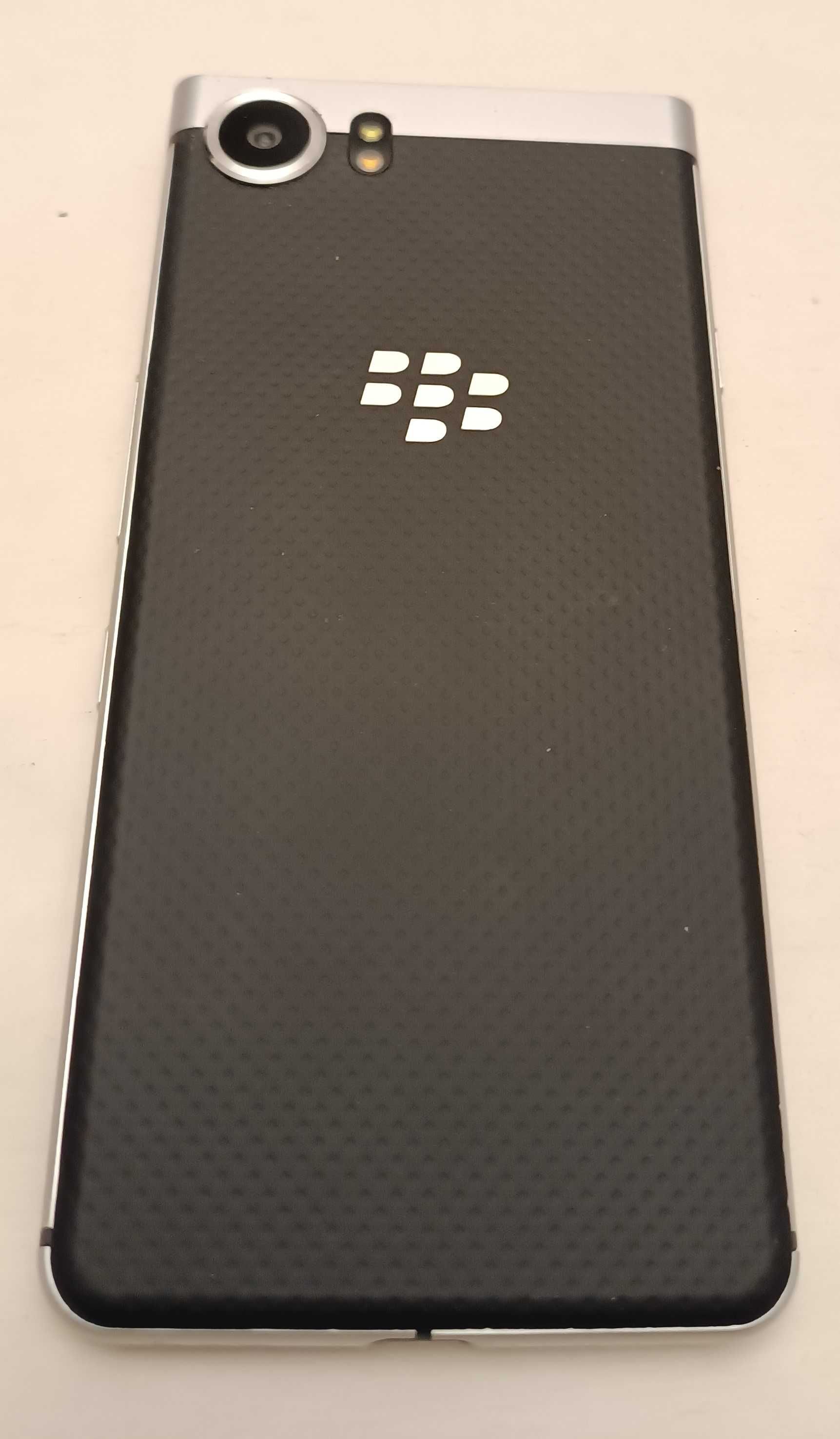 Blackberry keyone