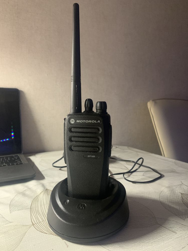 Рация Motorolla dp1400