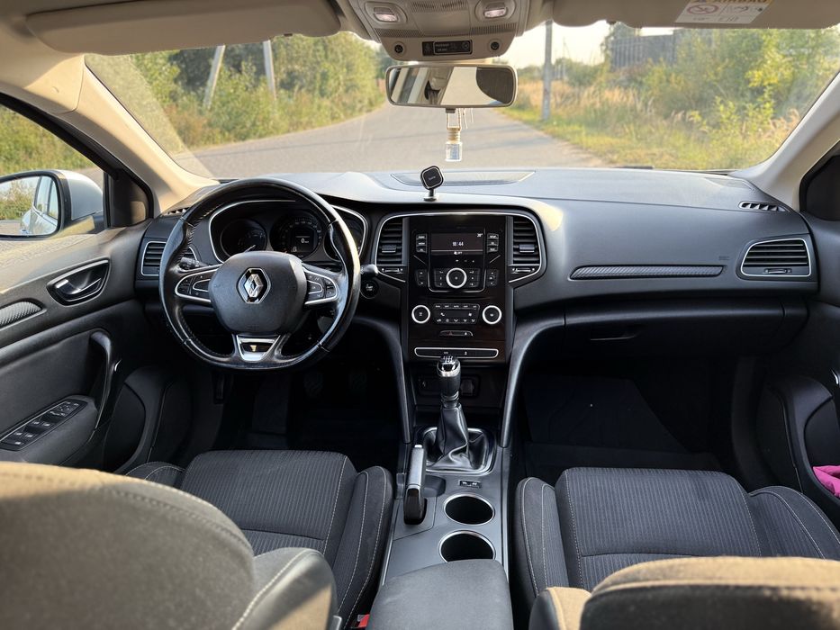 Renault Megane IV ( 2017рік)
