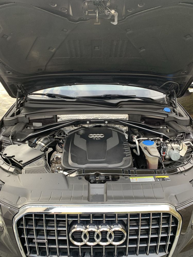Audi Q5 S-Line Quattro 2.0 TDI Bose Radar