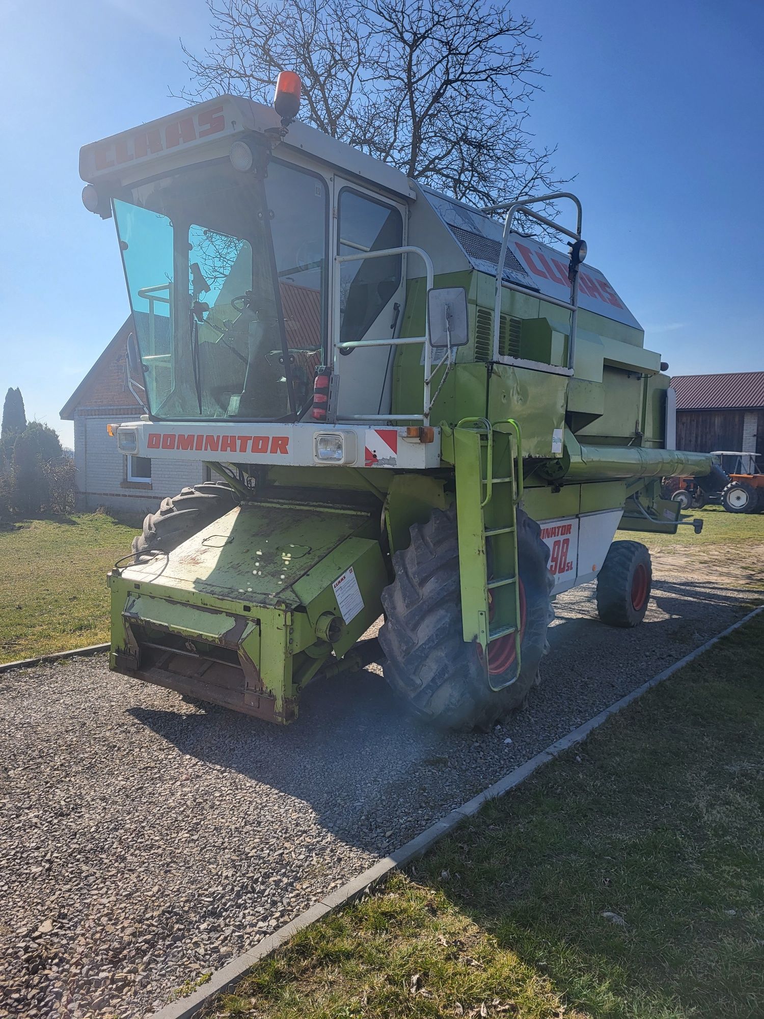 Claas Dominator 98 sl