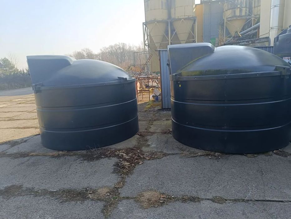 ZBIORNIK  Urządzenia dozujące