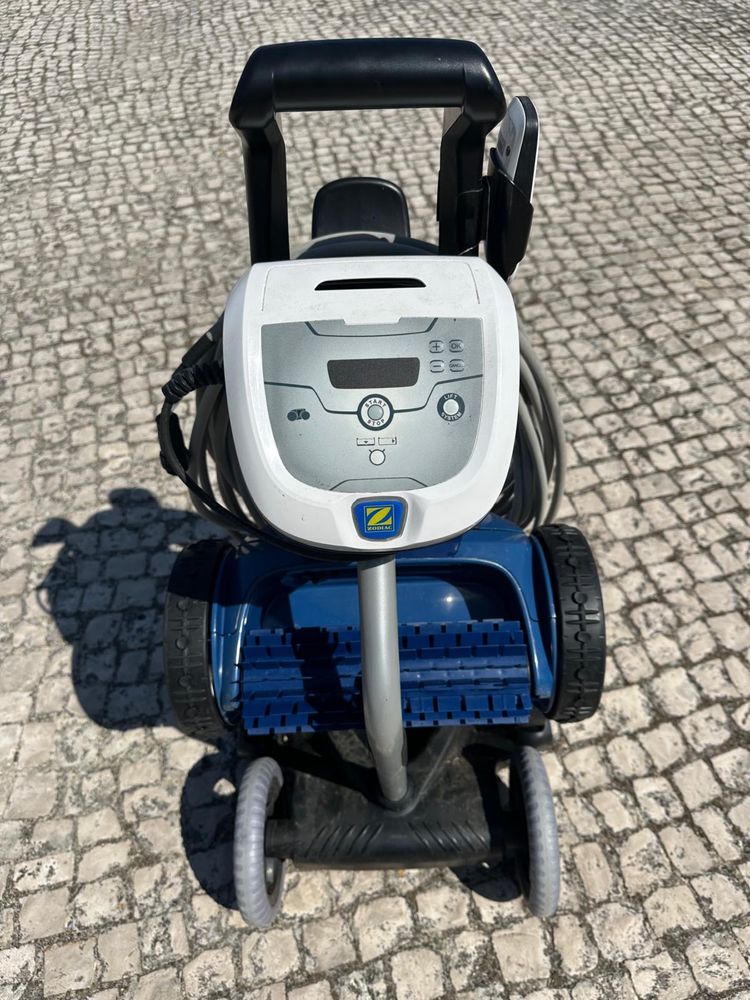 ROBOT limpa piscina ZODIAC
