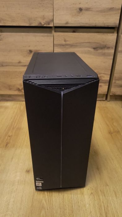 Komputer gamingowy z Windows 10 PRO, pasek RGB na przodzie *PRZECENA*