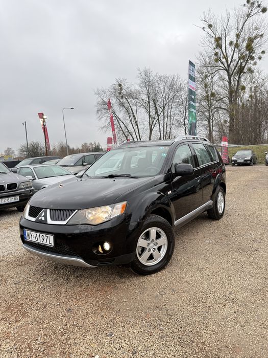 Na Sprzedaż Mitsubishi Outlander 2.0D/4x4/hak/bez rdzy/nowe koła/zamia