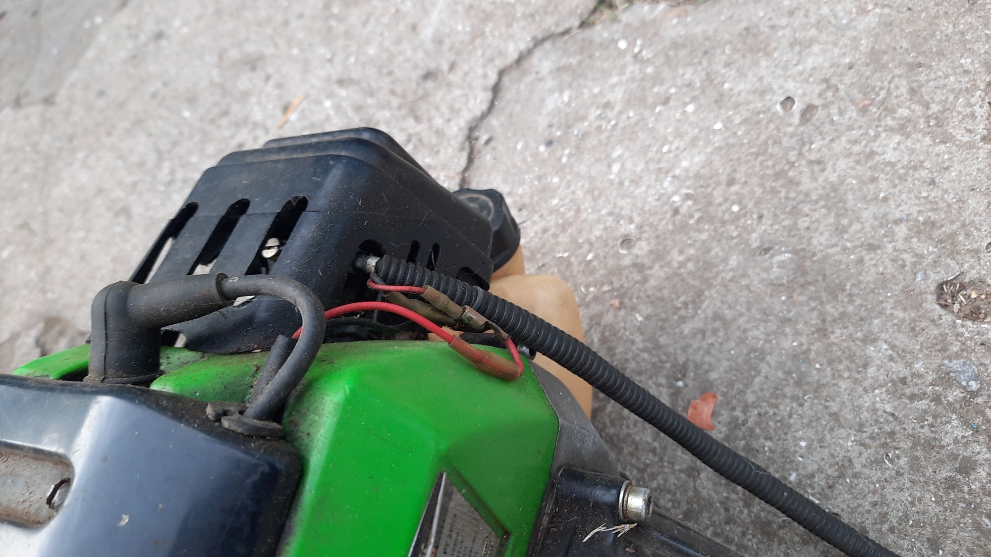 Бензокоса   Brush cutter

PT 2955