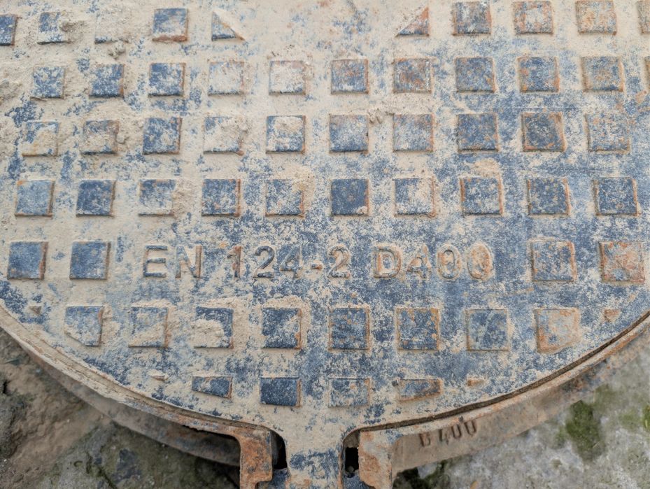 Właz żeliwny 40 ton