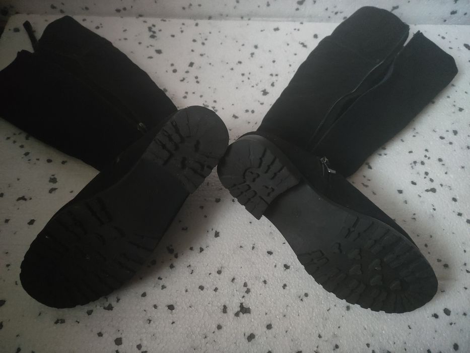 Продається жіночи демісезонні чоботи