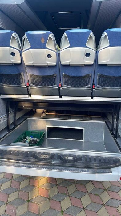 Автобус на замовлення 20 місць– Міжнародні поїздки з України до Європи