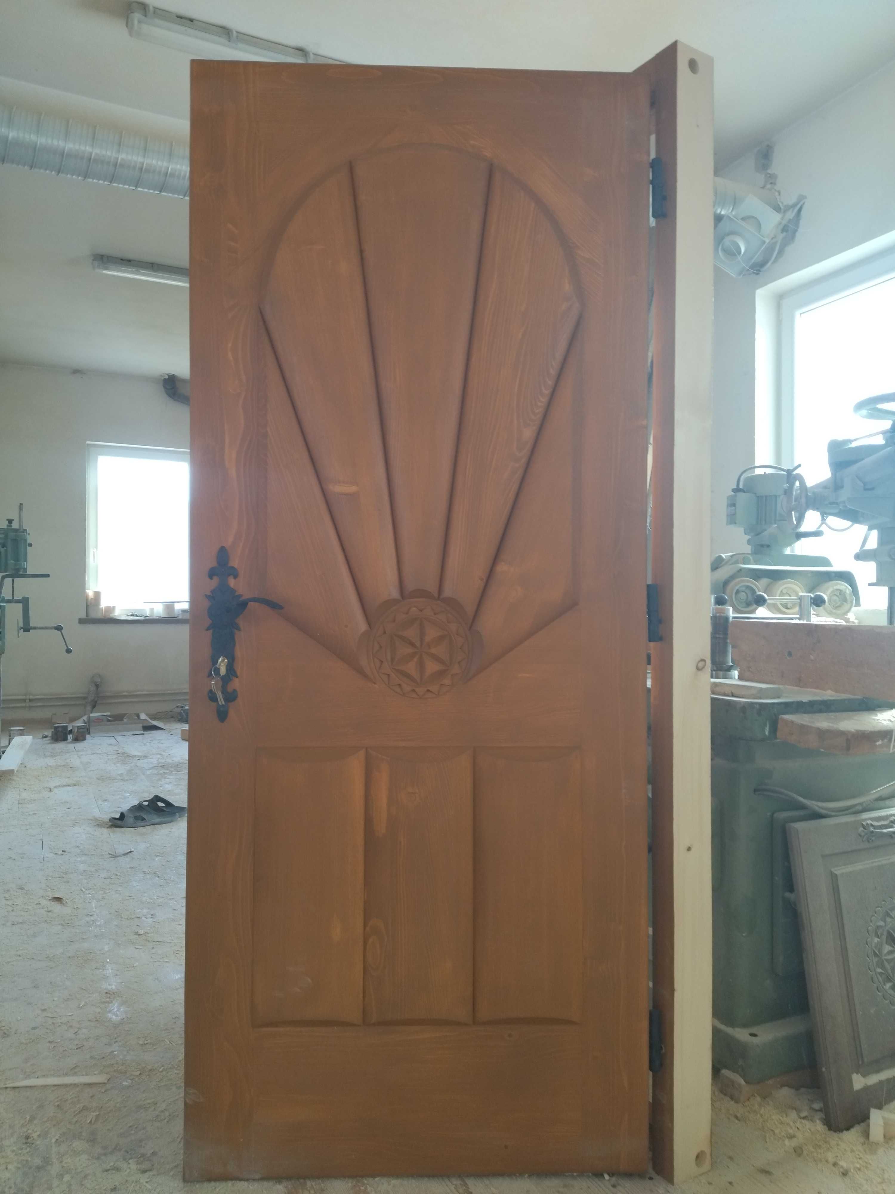 drzwi drewniane drewniane