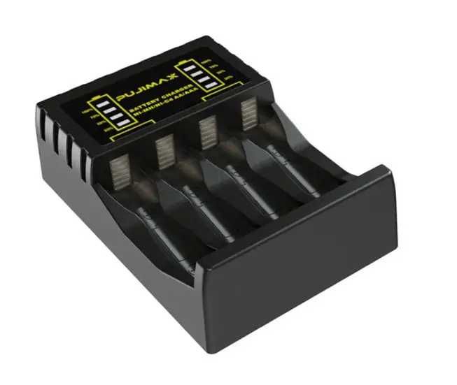 Зарядное устройство для аккумуляторных батареек на 4 слота PUJIMAX