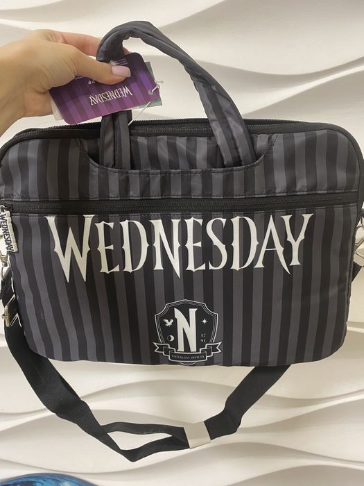 Чохол для ноутбука з принтом Wednesday