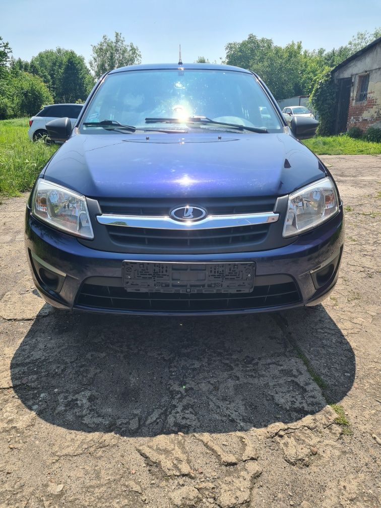 Lada Granta 1.6 benzyna 98KM  2016rok klima