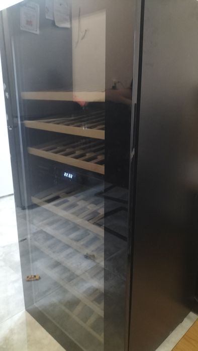 Lodówka mało używana