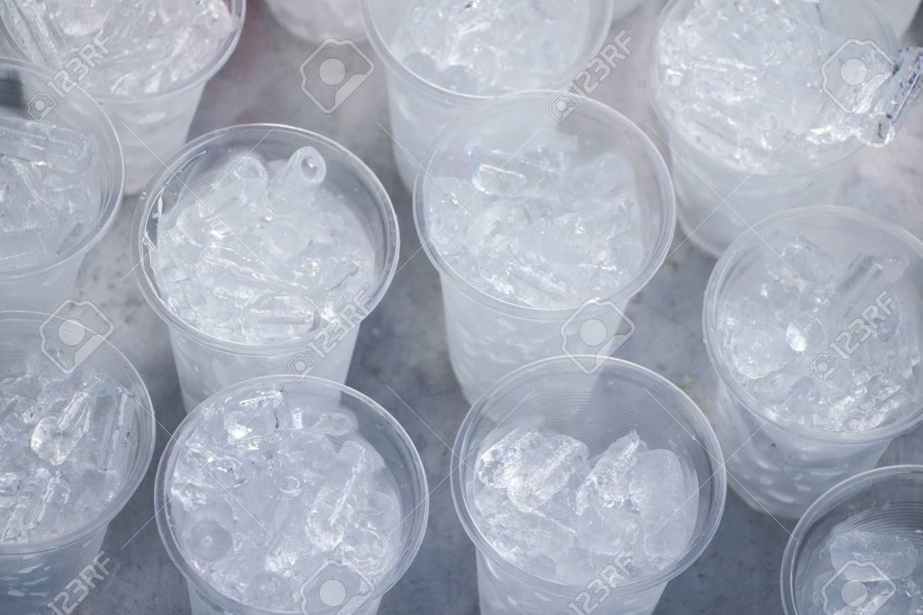 Лід в стакані, ice cup