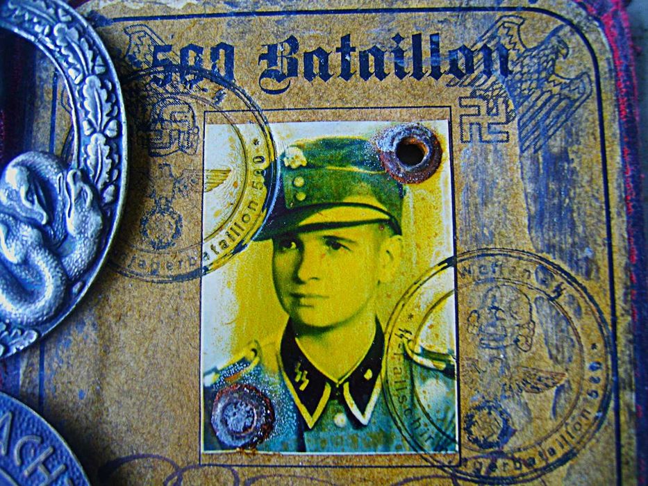 Legitymacja Podoficera 500 Batalion SS 1943r + Odznaki SS nr 112