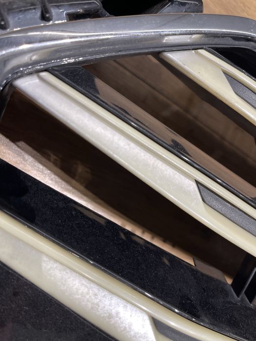 Решітка на AUDI A5 B9 2019