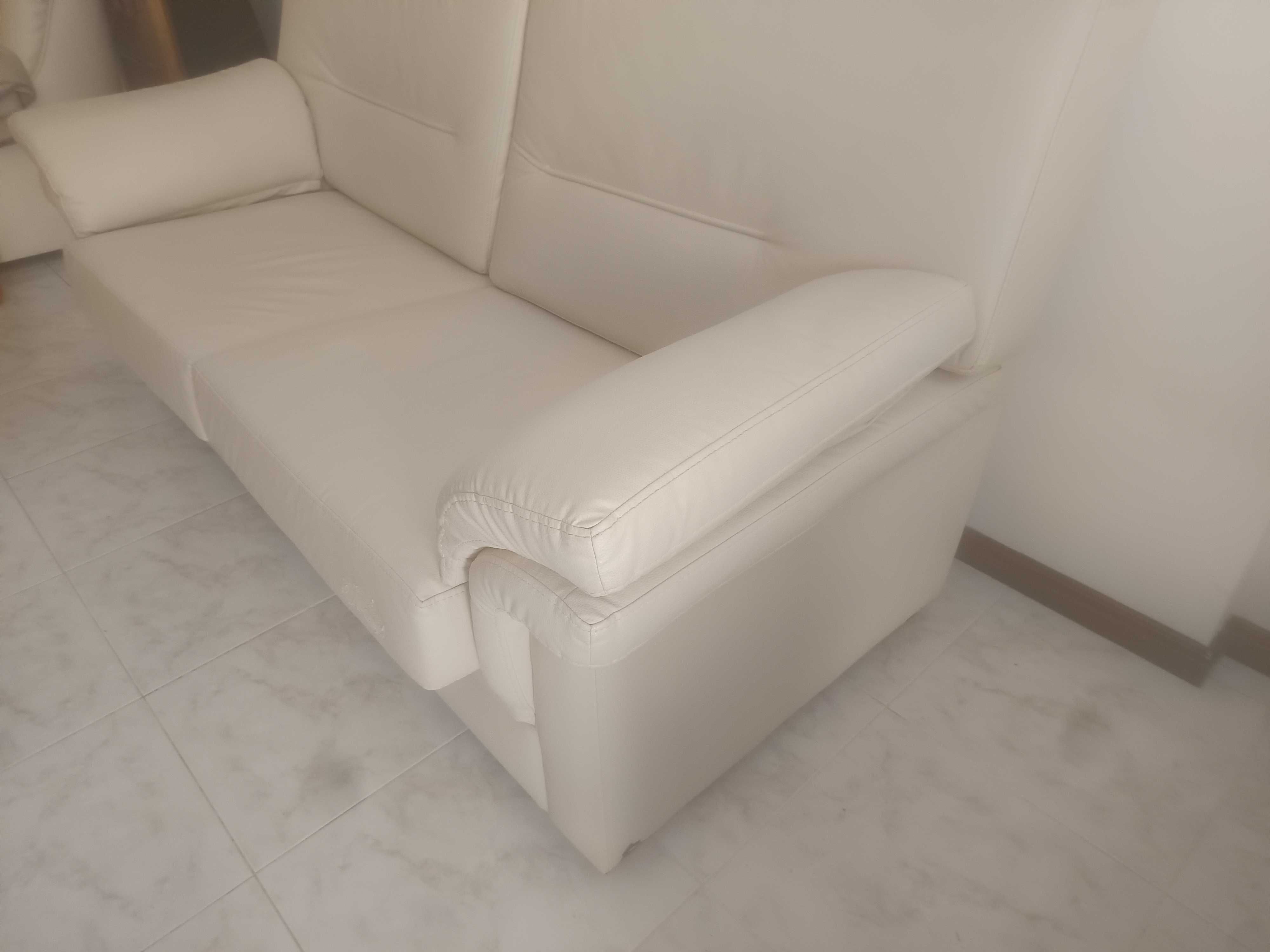 Sofá e moveis sala