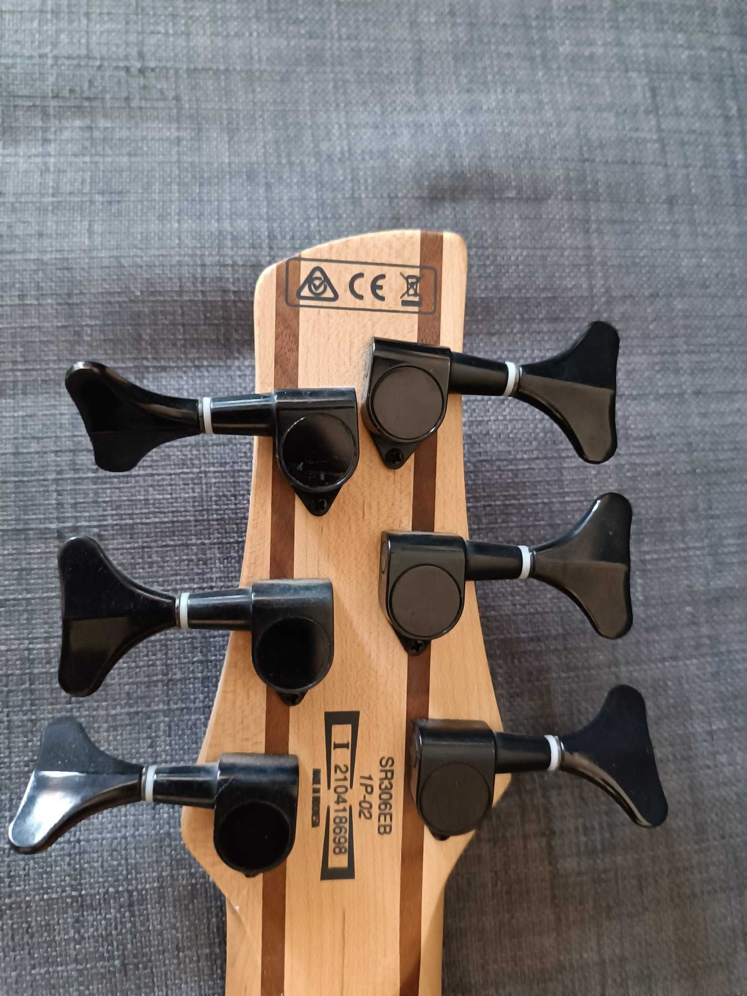 Baixo 6 Cordas SDGR Ibanez - SR306EB - Excelente som