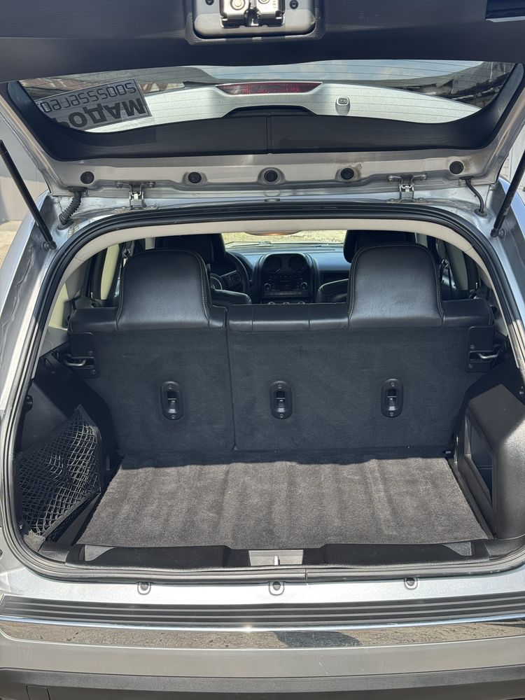 Jeep Compass 14 1 покоління