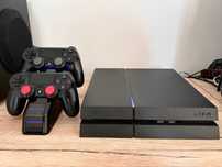 Play Station 4 / 1 TB / 2 Pady + Stacja ładująca i gry !