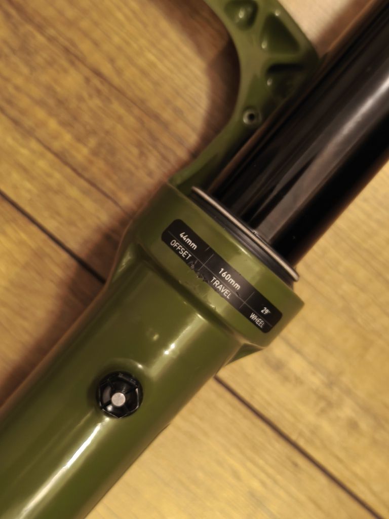 Dolne golenie Rock Shox Lyrik Ultimate 29er 160mm