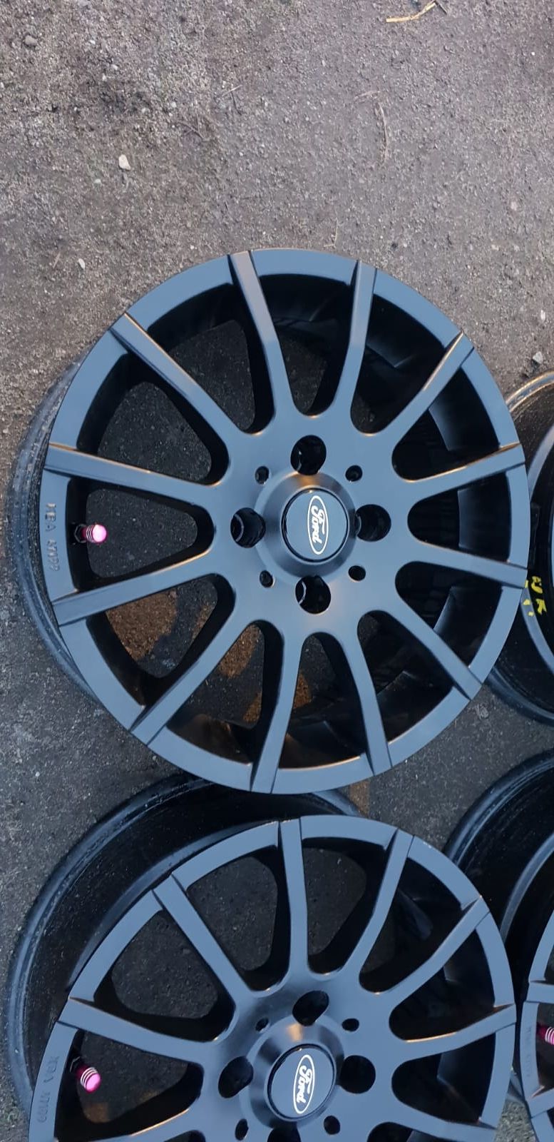 Alufelgi 15" Ford Peugeot Citroën new Opel 4x108 czarne z czujnikami +