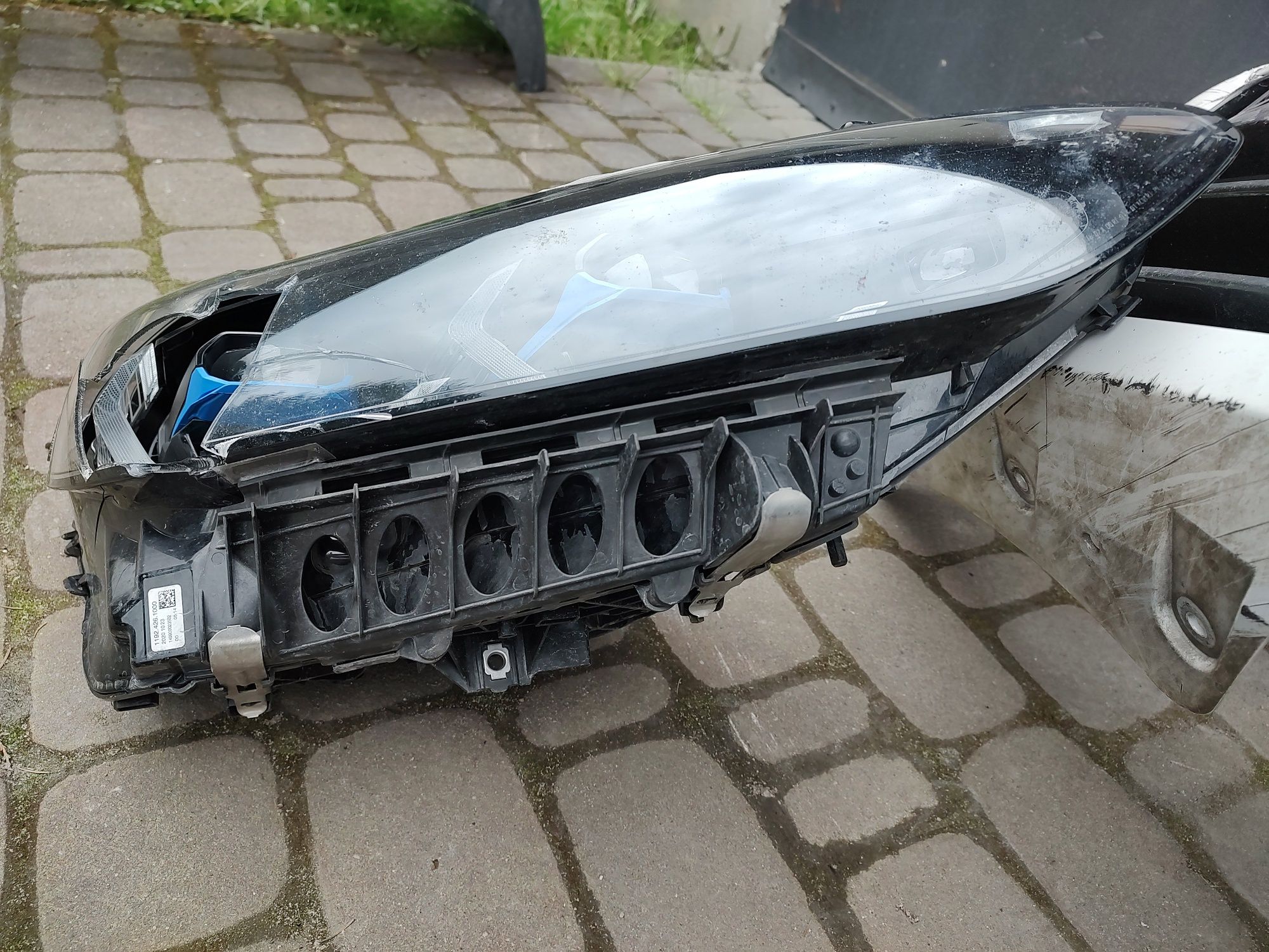 Reflektor Laser prawy przedni BMW 4 G22