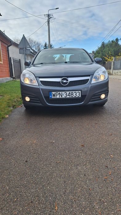 Sprzedam samochód  osobowy.