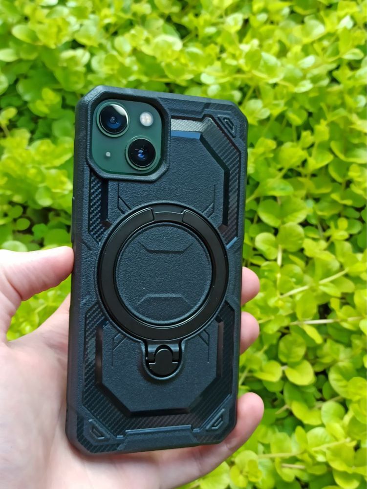 Чохли чоловічі на iPhone