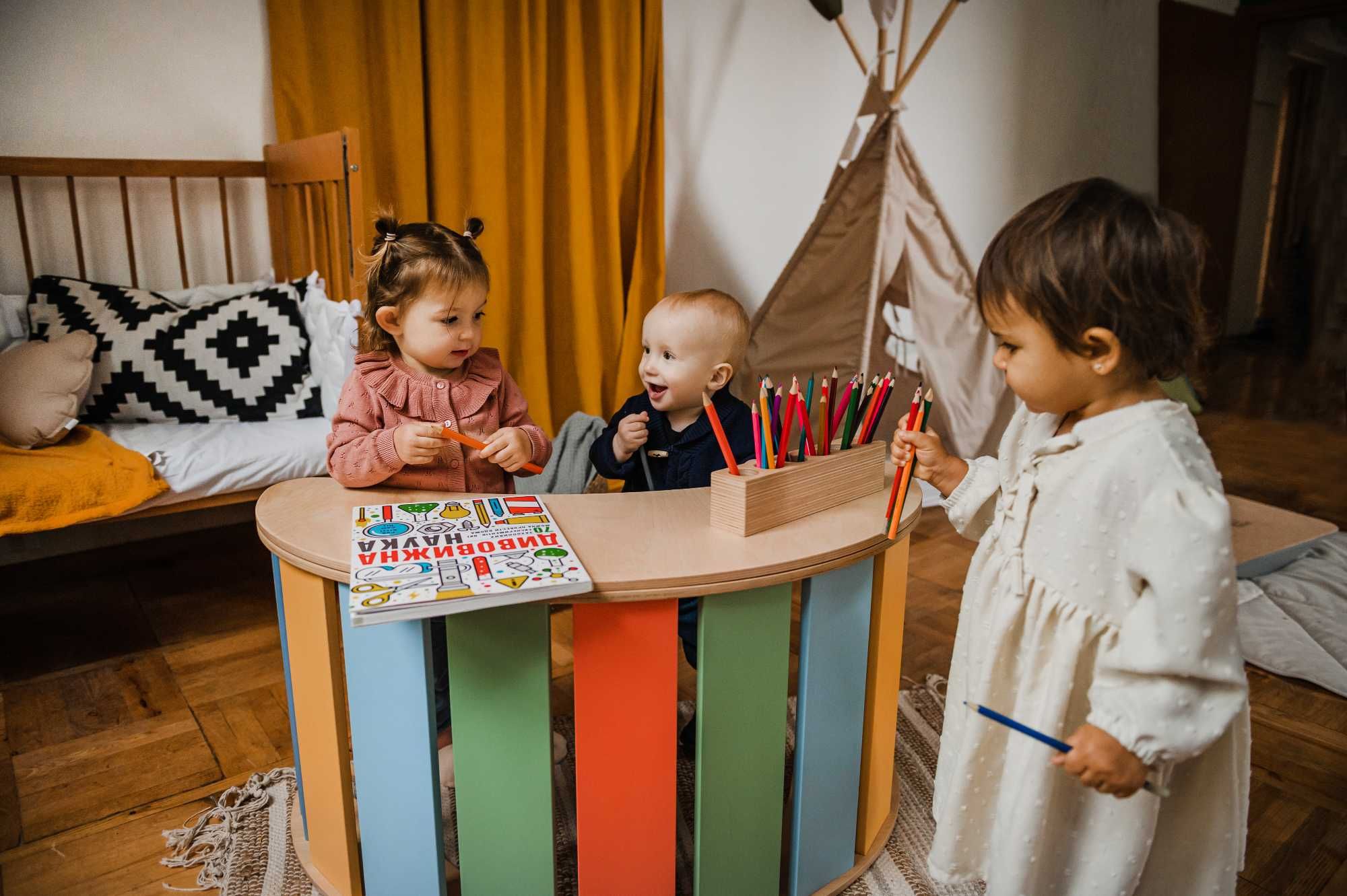 Качалка Smile Colourful 1. Деревяне ліжечко Монтессорі. Арка Піклер