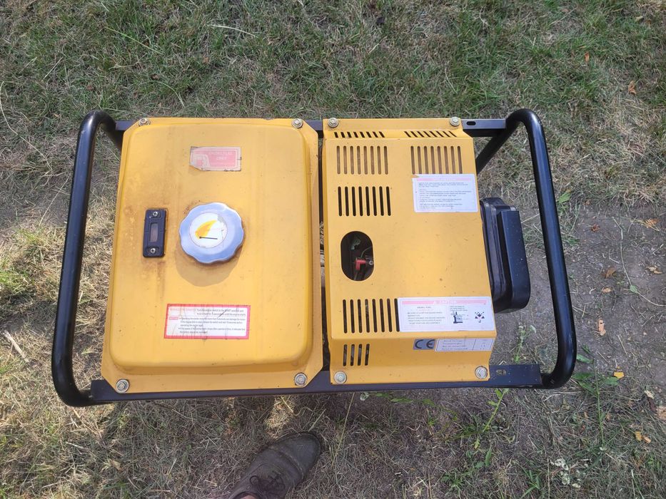 Дизельный генератор Forte FGD6500E 4,5 кВт б/у