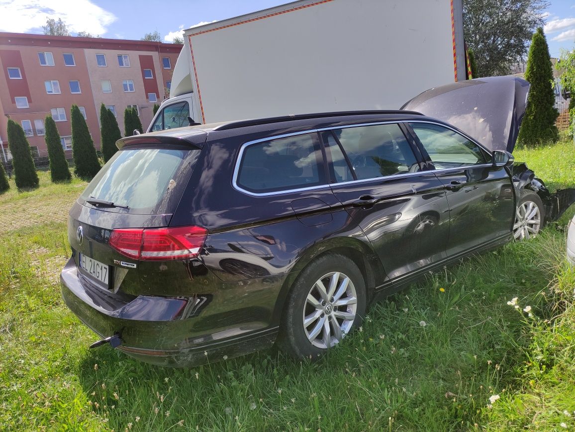 VW Passat B8 2016, 1.6 TDI, Uszkodzony, silnik odpala, podłużnice cale