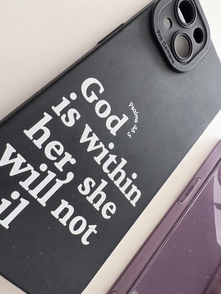 Capas p/ iPhone 13