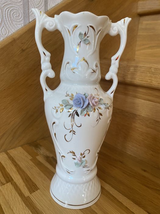 Продам вазу  для квітів