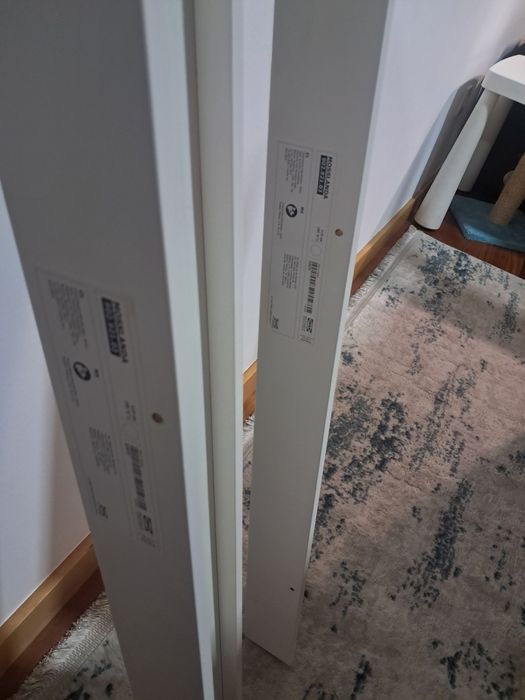 2 Prateleiras ikea