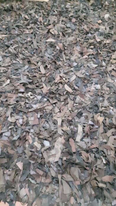 Tapete marca Carving em pele castanha 2.40x1. 70