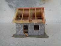 1:87 Faller moradia em construção
