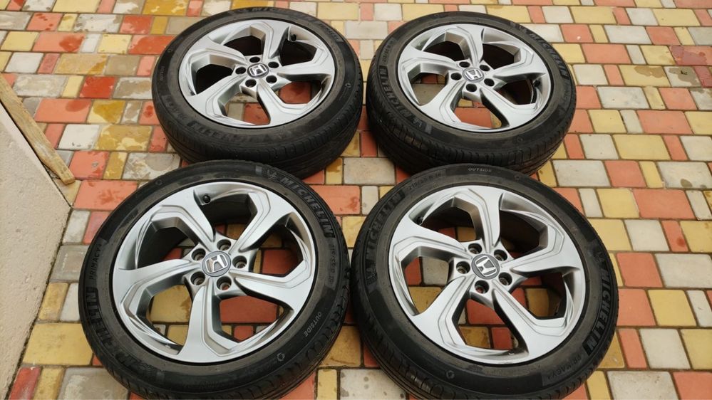 Резина Michelin 215/55 R18 Диски Honda M-NV