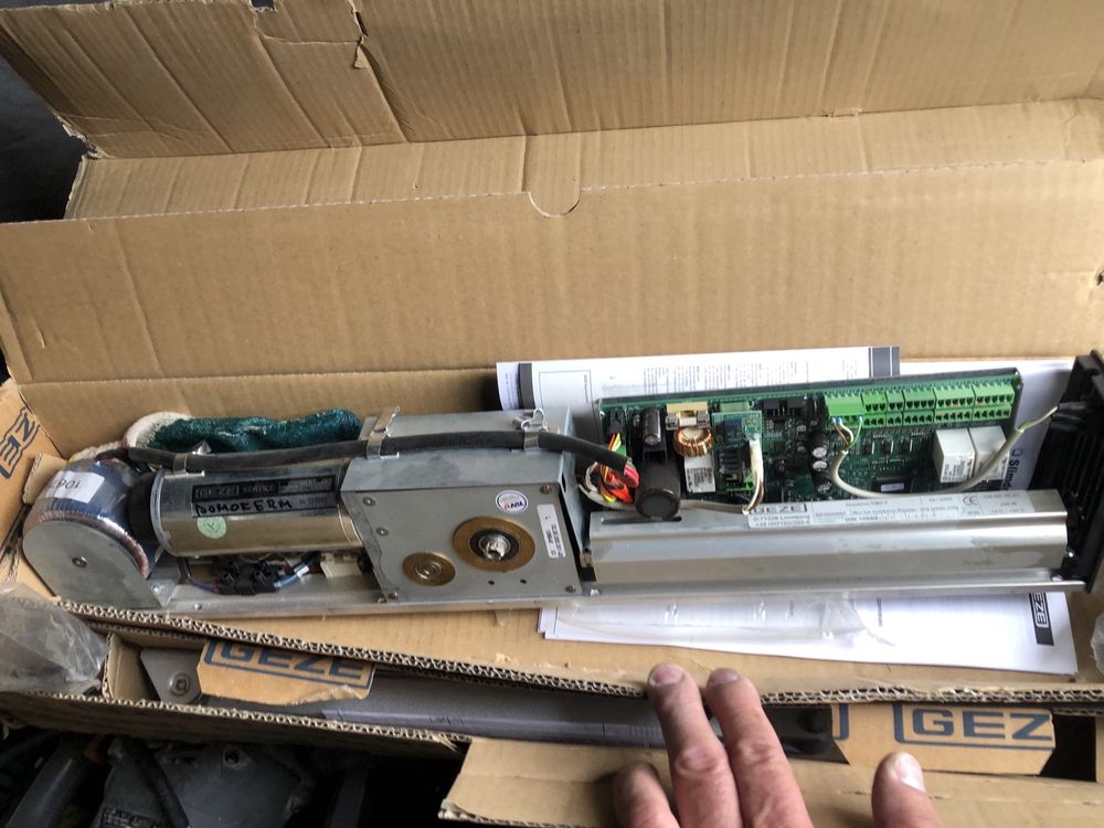 Geze Slildriver EMD naped drzwi