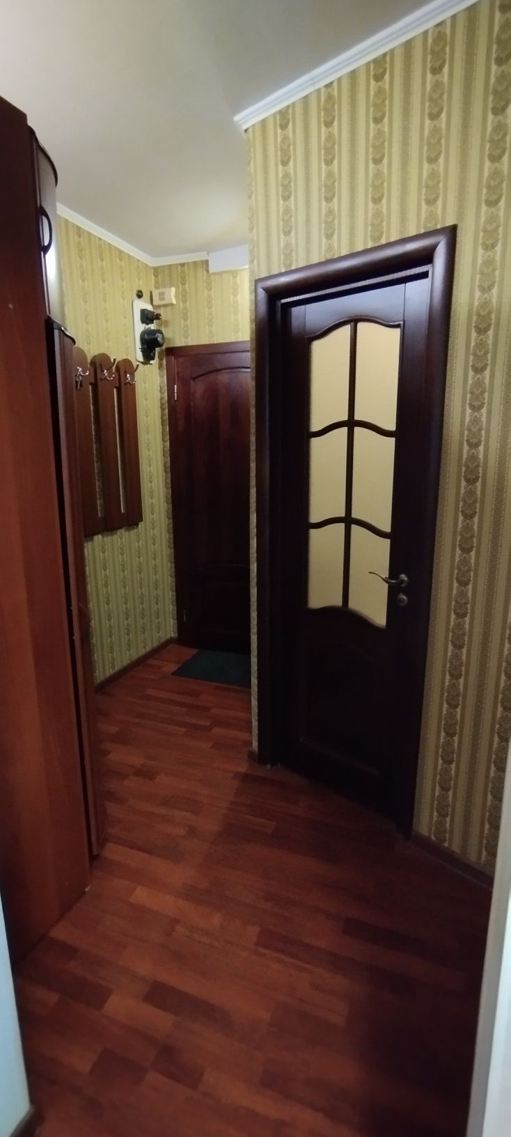 Сдам 2х к квартиру  20 метров от  9й посуточно,почасово.звоните